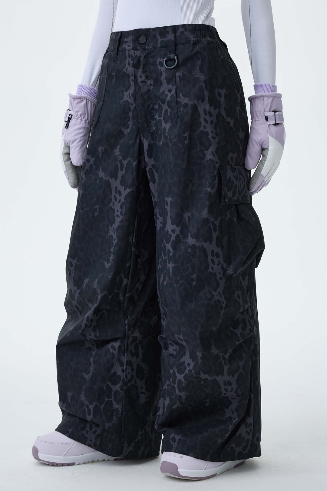 Women's Black Lightweight Inner Leg Vents Waterproof Baggy Snow Pants