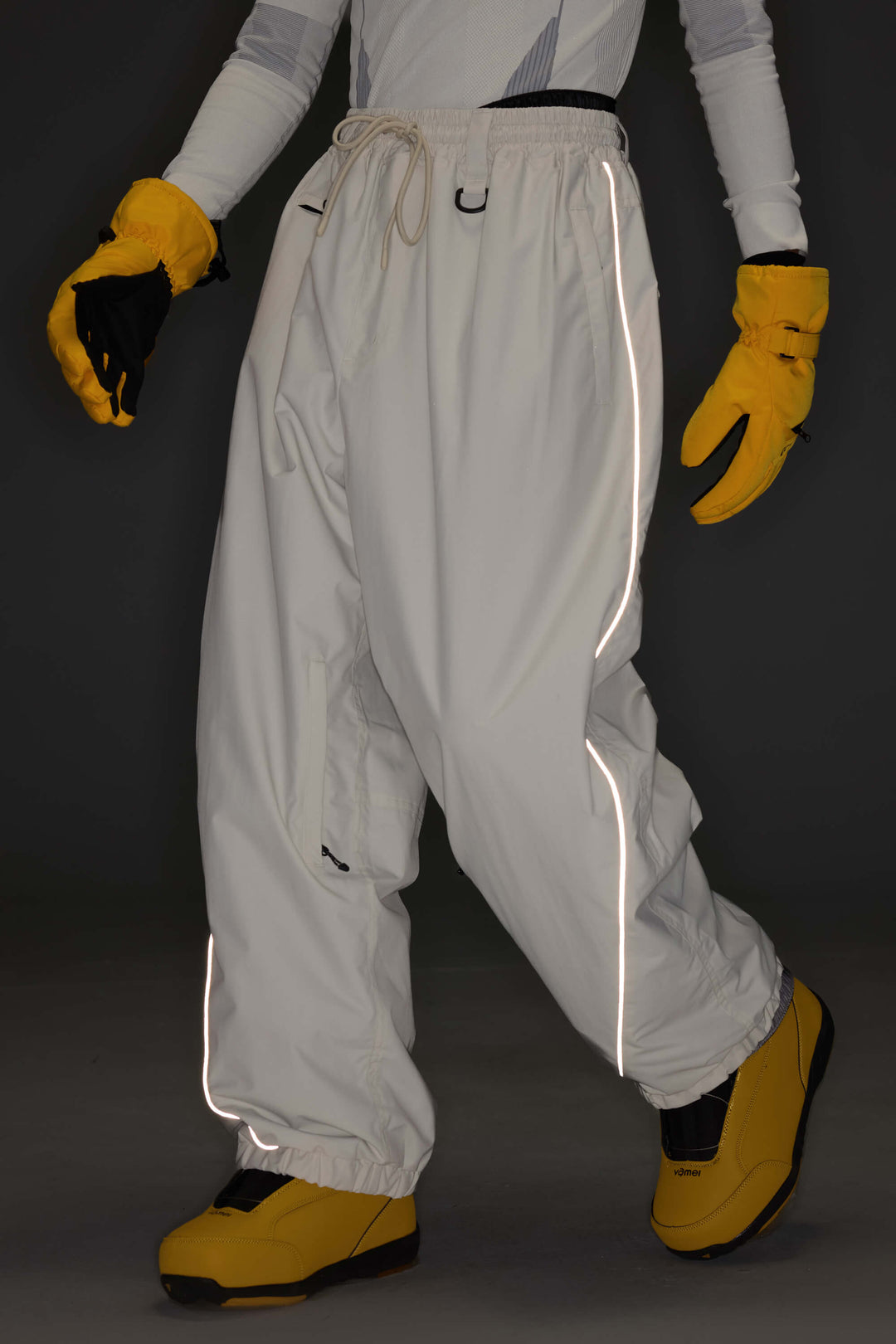 Women's Desert Khaki Reflective-Piped Drawstring Relaxed Cargo Snow Pants