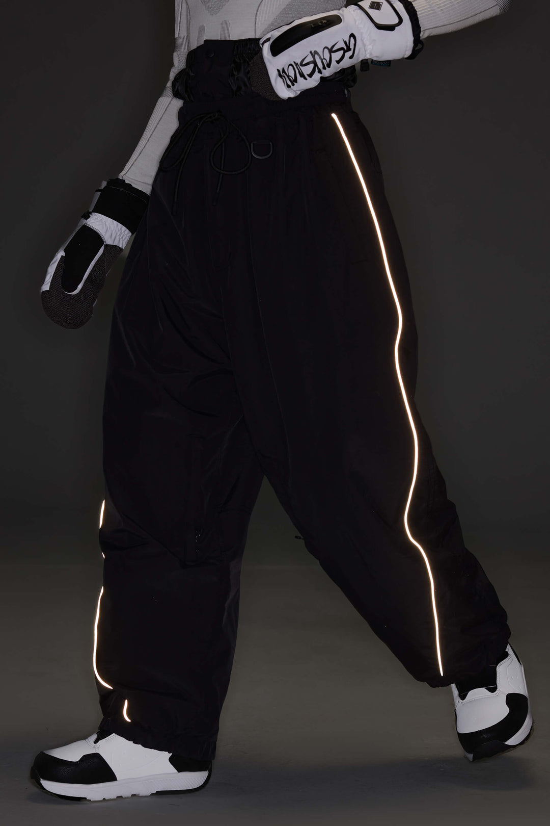 Women's Desert Khaki Reflective-Piped Drawstring Relaxed Cargo Snow Pants
